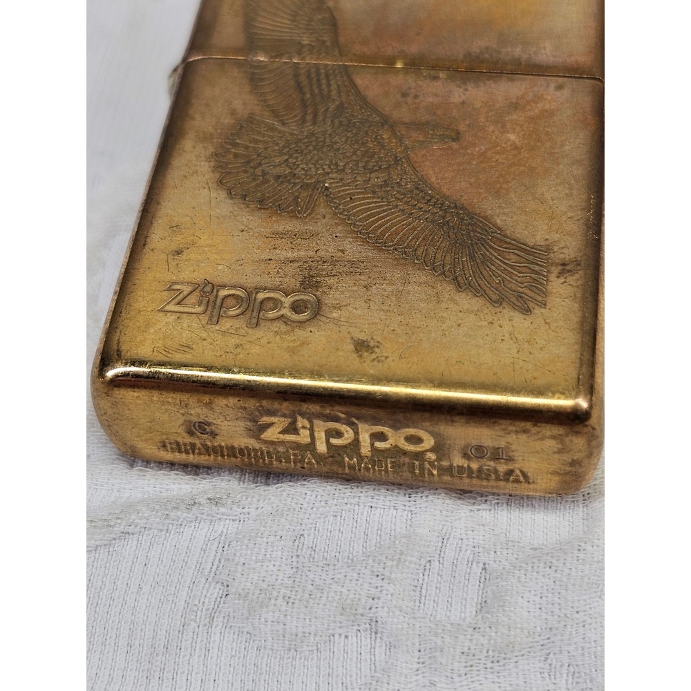 Vintage 2001 Zippo Lighter Solid Brass  Soaring‎ Eagle - Picture 3 of 7